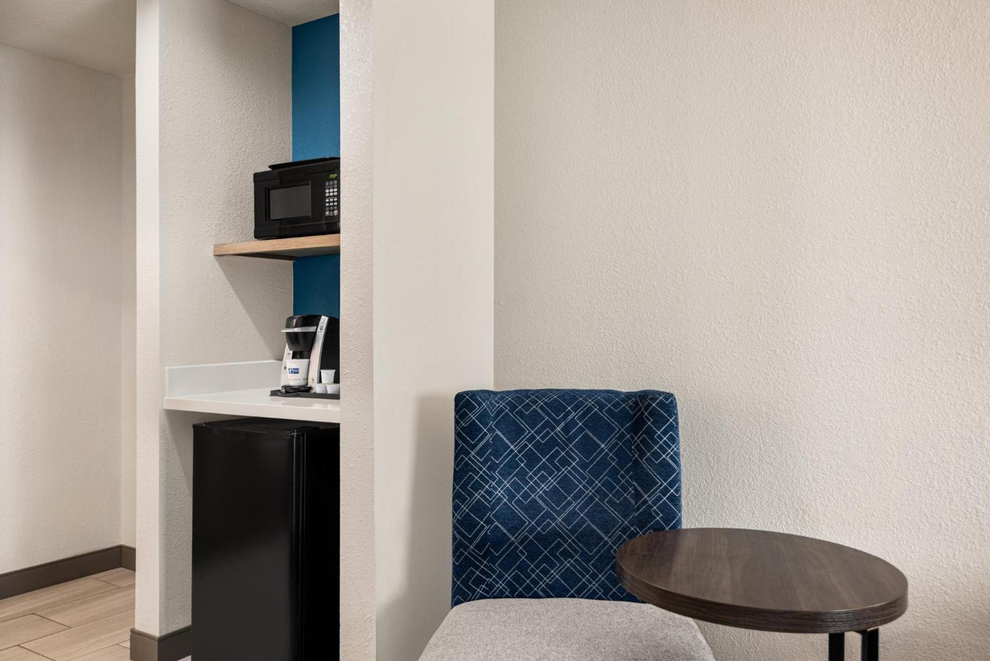 Holiday Inn Express Morgantown By Ihg Ngoại thất bức ảnh