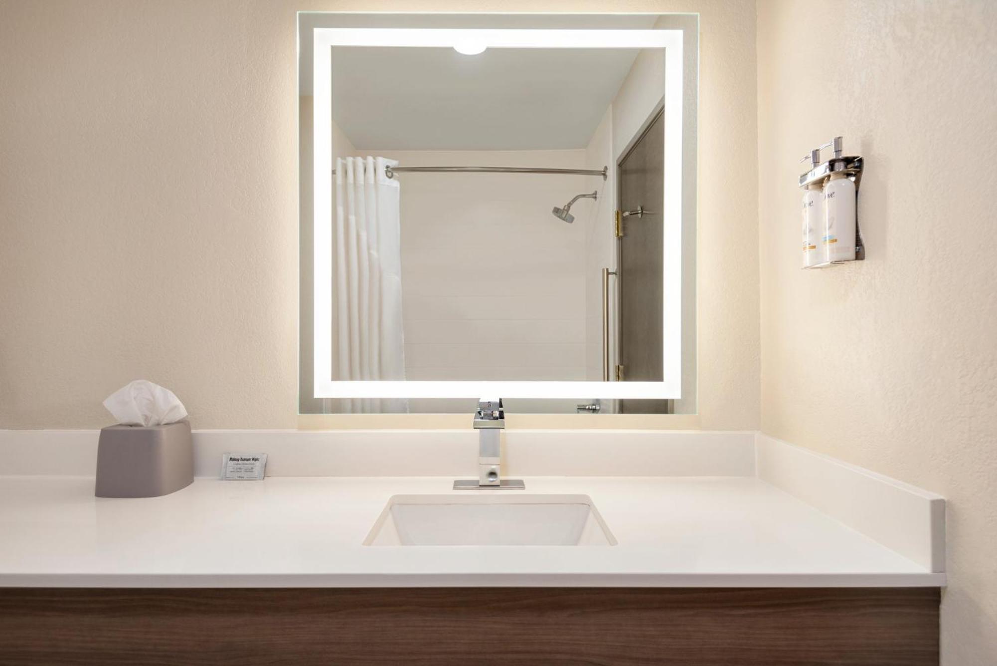 Holiday Inn Express Morgantown By Ihg Ngoại thất bức ảnh